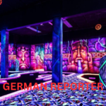 Glowgolf Augsburg – Leuchtender Spielspaß im Schwarzlicht für alle Altersgruppen (1)